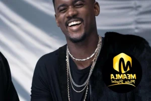 BLACK M SERAIT-IL ENTRAIN DE NOUS FAIRE UNE BLACK SHADY SUR TWITTER?