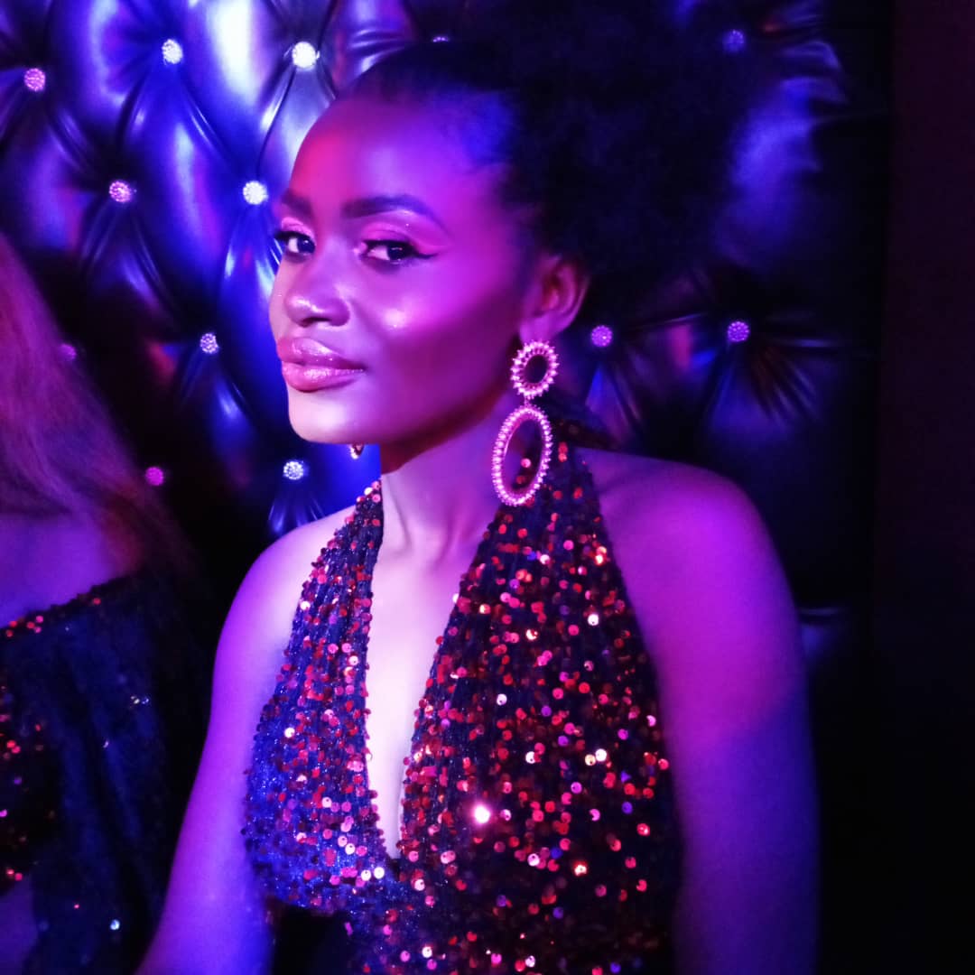« 14 FÉVRIER : UNE DATE À DOUBLE SUCCES POUR KENZY FARAH »